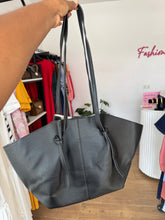 Load image into Gallery viewer, Black tote bag
