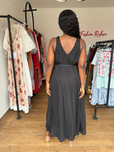 Load image into Gallery viewer, Black pleated maxi belted dress
