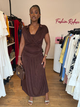 Load image into Gallery viewer, Brown stretchy maxi dress
