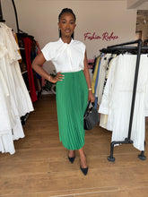 Load image into Gallery viewer, Green satin midi pleated skirt
