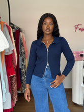 Load image into Gallery viewer, Blue long sleeves ribbed knit top
