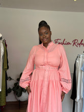 Load image into Gallery viewer, Light pink maxi belted dress
