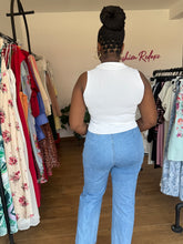 Load image into Gallery viewer, White sleeveless polo top
