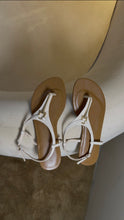 Load image into Gallery viewer, White flat sandals
