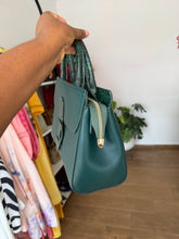 Load image into Gallery viewer, Green midi bag
