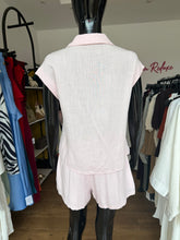 Load image into Gallery viewer, Pink lace detail two piece shorts
