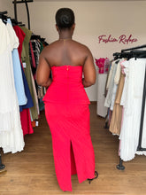 Load image into Gallery viewer, Red structured maxi sleeveless dress
