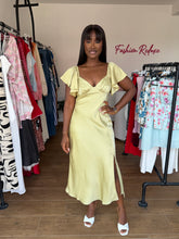 Load image into Gallery viewer, Green satin midi dress

