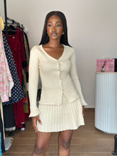 Load image into Gallery viewer, Cream pleated mini two piece
