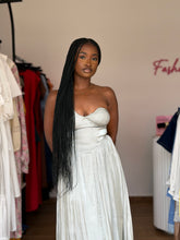 Load image into Gallery viewer, Light green shiny sleeveless maxi dress
