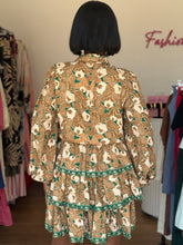 Load image into Gallery viewer, Green and brown floral long sleeves midi dress
