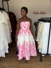 Load image into Gallery viewer, Pink and white sleeveless pattern maxi dress
