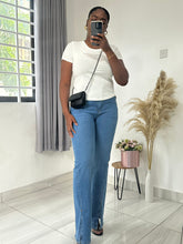 Load image into Gallery viewer, White body Tshirt
