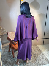 Load image into Gallery viewer, Purple satin two piece dress
