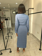 Load image into Gallery viewer, Blue long sleeves wrap midi dress
