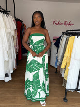 Load image into Gallery viewer, Green and white sleeveless maxi dress
