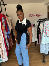 Load image into Gallery viewer, Black high slit white detail top
