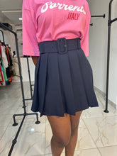 Load image into Gallery viewer, Mini belted pleated skirt
