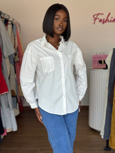 Load image into Gallery viewer, White longsleeves shirt.
