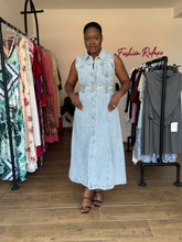Load image into Gallery viewer, Denim maxi belted dress
