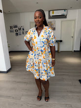 Load image into Gallery viewer, Multi coloured puff sleeves shift dress
