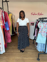 Load image into Gallery viewer, Black and white maxi pleated polka dot skirt
