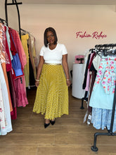 Load image into Gallery viewer, Lemon green polka dot maxi skirt
