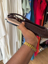 Load image into Gallery viewer, Brown woven flat shoes

