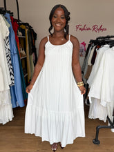 Load image into Gallery viewer, Black and white striped shift dress
