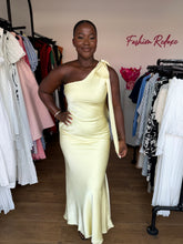 Load image into Gallery viewer, Butter yellow satin maxi one arm dress
