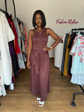 Load image into Gallery viewer, Brown tie up maxi dress
