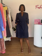 Load image into Gallery viewer, Blue lace long sleeves midi flair dress
