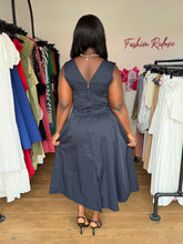 Load image into Gallery viewer, Navy blue flair midi dress
