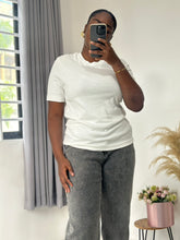 Load image into Gallery viewer, White cotton tshirt
