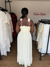 Load image into Gallery viewer, Cream sleeveless maxi dress
