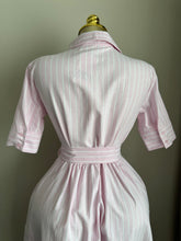 Load image into Gallery viewer, Pink and white midi belted flair dress
