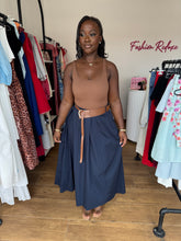 Load image into Gallery viewer, Blue brown belted maxi skirt

