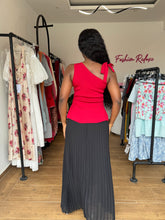 Load image into Gallery viewer, Black chiffon maxi skirt
