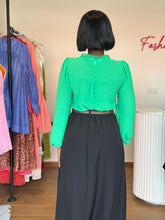 Load image into Gallery viewer, Green lace long sleeves blouse
