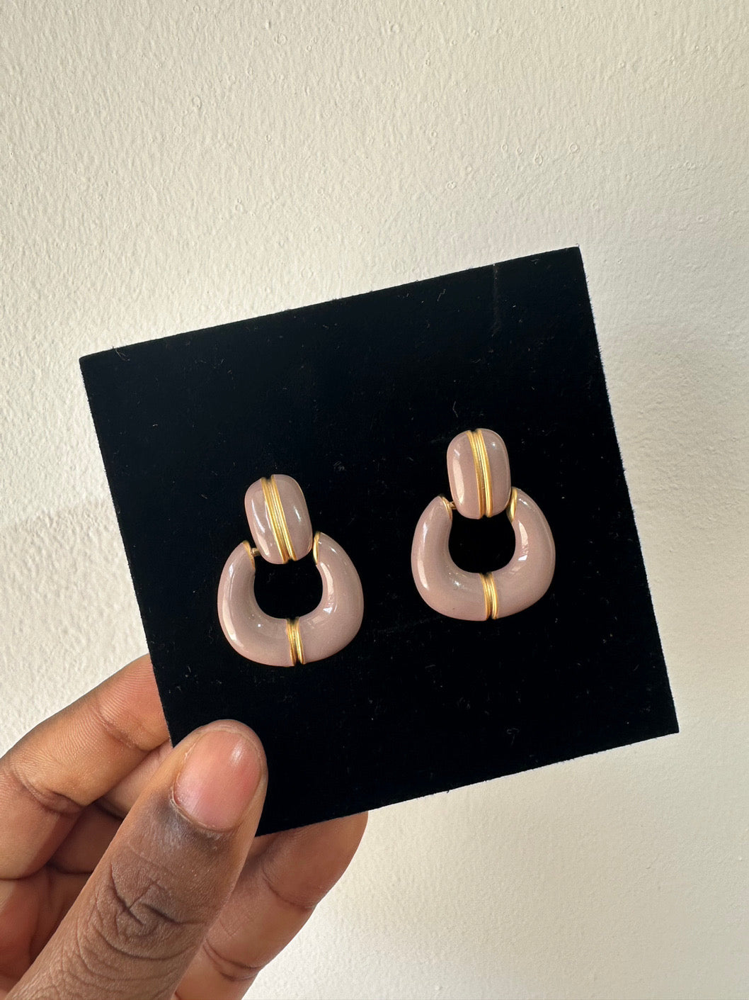 Marble gold detail earrings