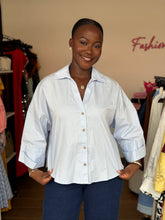 Load image into Gallery viewer, Blue long sleeves shirt
