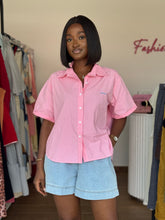 Load image into Gallery viewer, Pink and white striped short sleeves shirt
