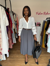 Load image into Gallery viewer, White long sleeves lace detail top
