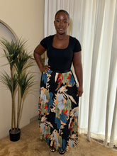 Load image into Gallery viewer, Blue multi coloured floral maxi pleated skirt
