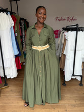 Load image into Gallery viewer, Green long sleeves belted maxi dress
