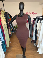 Load image into Gallery viewer, Brown knit gold detail midi dress
