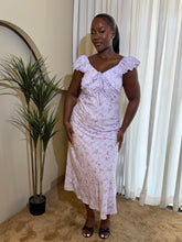 Load image into Gallery viewer, Purple floral midi dress
