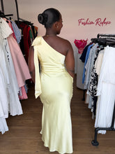 Load image into Gallery viewer, Butter yellow satin maxi one arm dress
