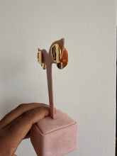 Load image into Gallery viewer, Gold studs
