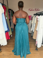 Load image into Gallery viewer, Turquoise maxi pleated sleeveless dress
